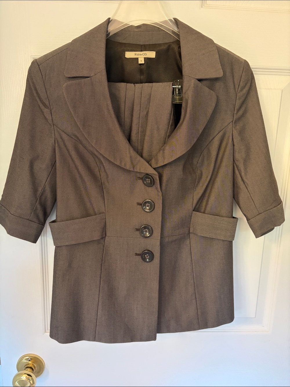 RW&CO. Brown Short-Sleeve Women's Blazer Jacket
